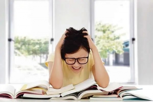 「扶禾心理案例」为什么学霸父母会培养出“学渣”的小孩？
