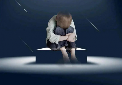 阿斯伯格综合征男孩，是怎样融入班级的？